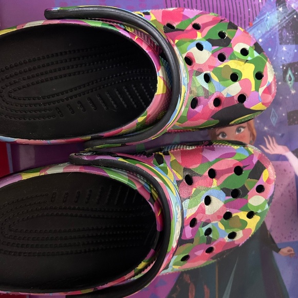 Crocs - Picture 1 of 4